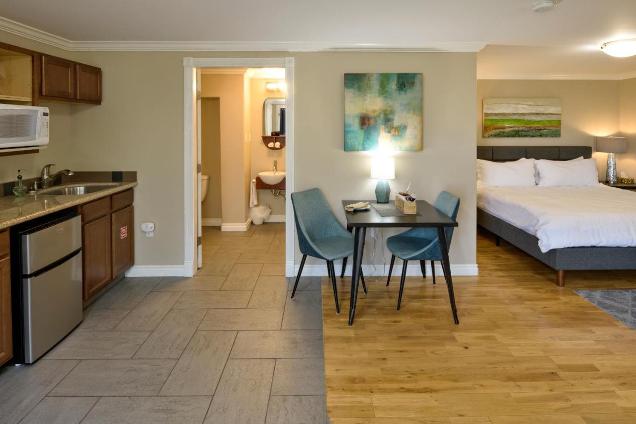 Bed & Breakfast Above The Guest Penticton